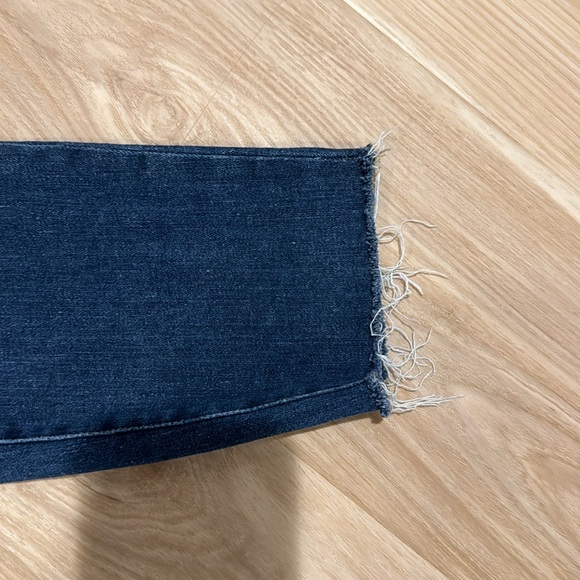 Good American sz 30 MATERNITY jeans - skinny with ankle fray - Picture 4 of 5